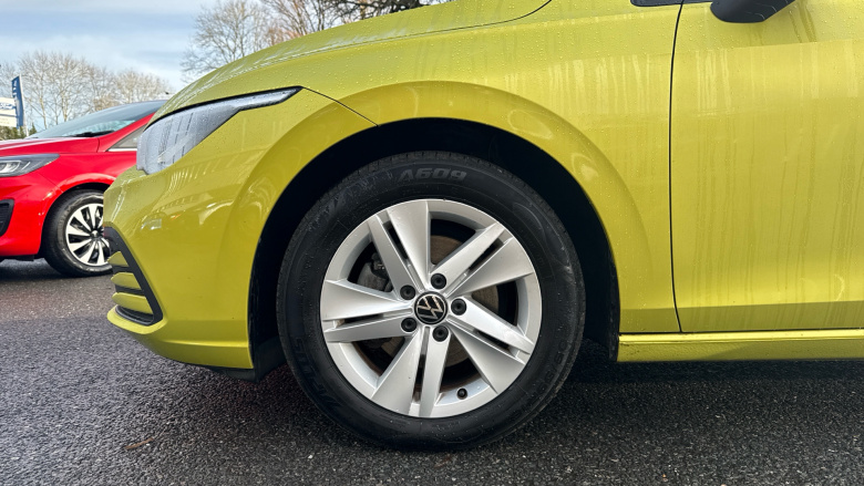 Volkswagen Golf 1.5 TSI 150 Life 5dr Petrol Hatchback